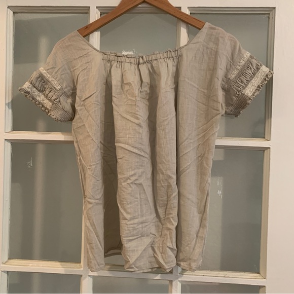 Gray J Crew embroidered peasant blouse - small - Picture 7 of 8